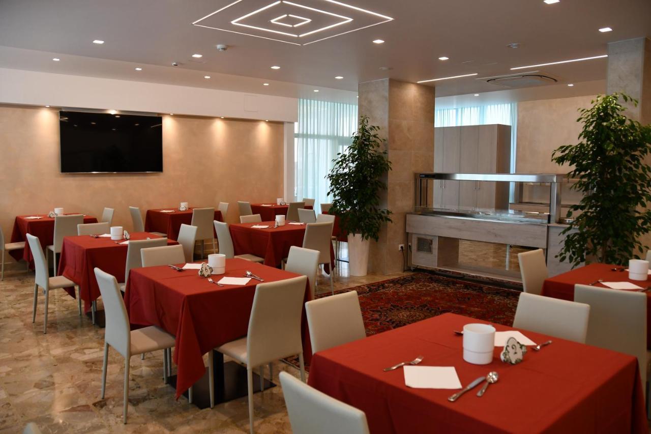 Hotel Playa Bibione Luaran gambar